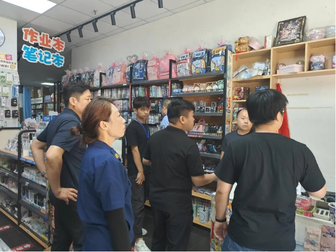 新鄉高新區開展校園及周邊環境綜合治理專項行動，規范經營活動護航學生成長